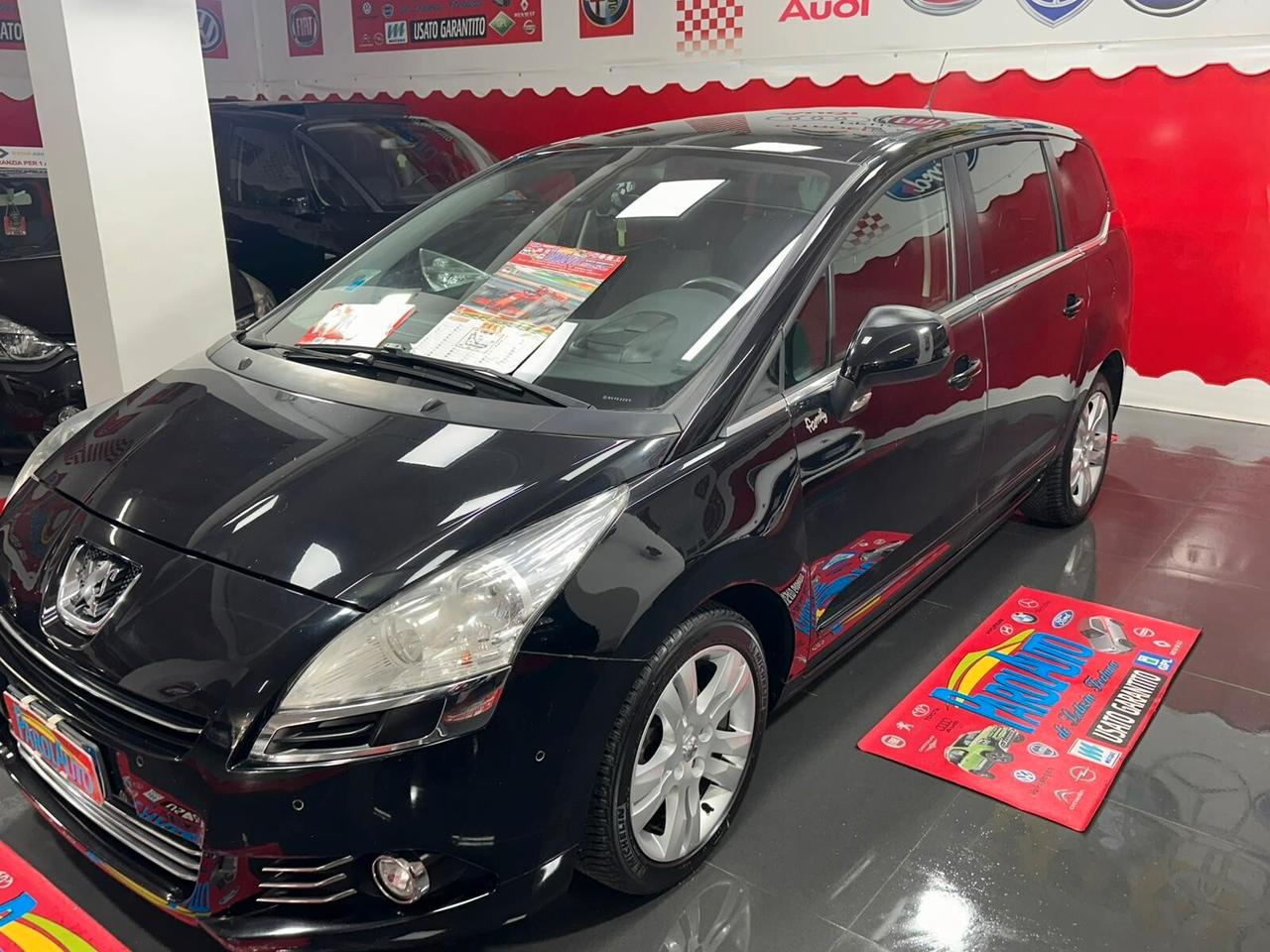 Peugeot 5008 1.6 HDi 112CV Féline 7 posti - 2011