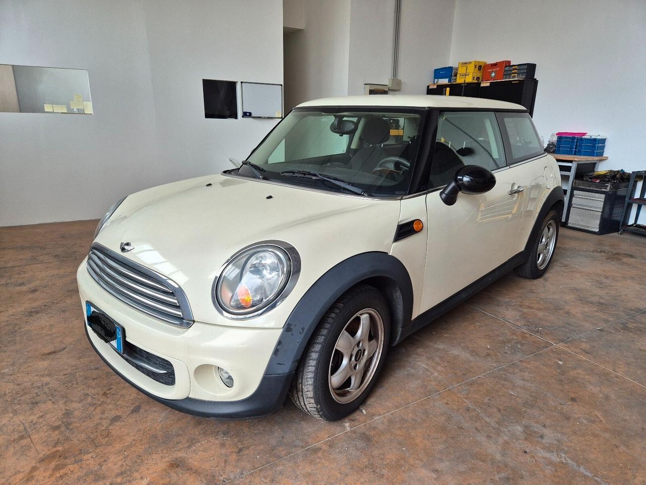 Mini Cooper D Countryman 1.6 COOPER D - MOTORE ROTTO
