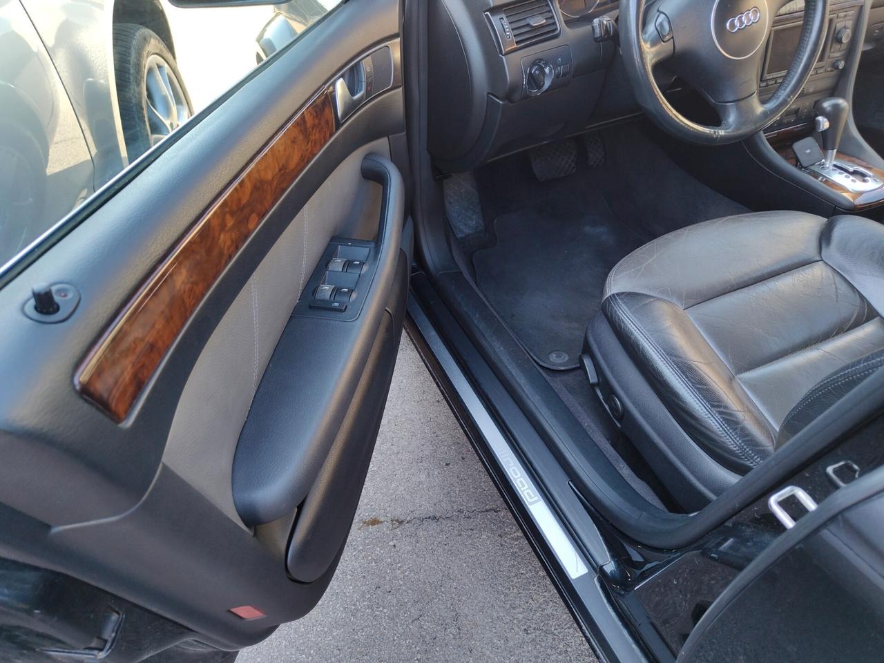 Audi A6 allroad 2.5 TDI 180 CV
