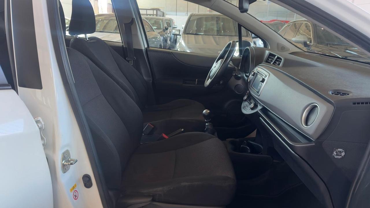 Toyota Yaris 1.4 D-4D 5 porte Lounge