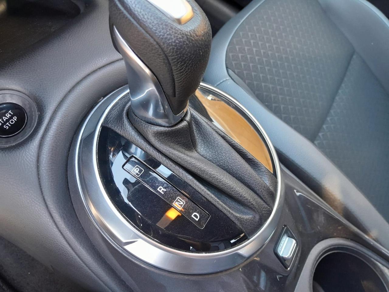 Nissan Juke 1.6 HEV N-Connecta