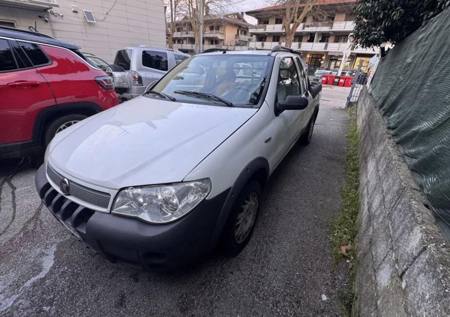 Fiat Strada 1.3 MJT Pick-up Cabina Lunga Adventure