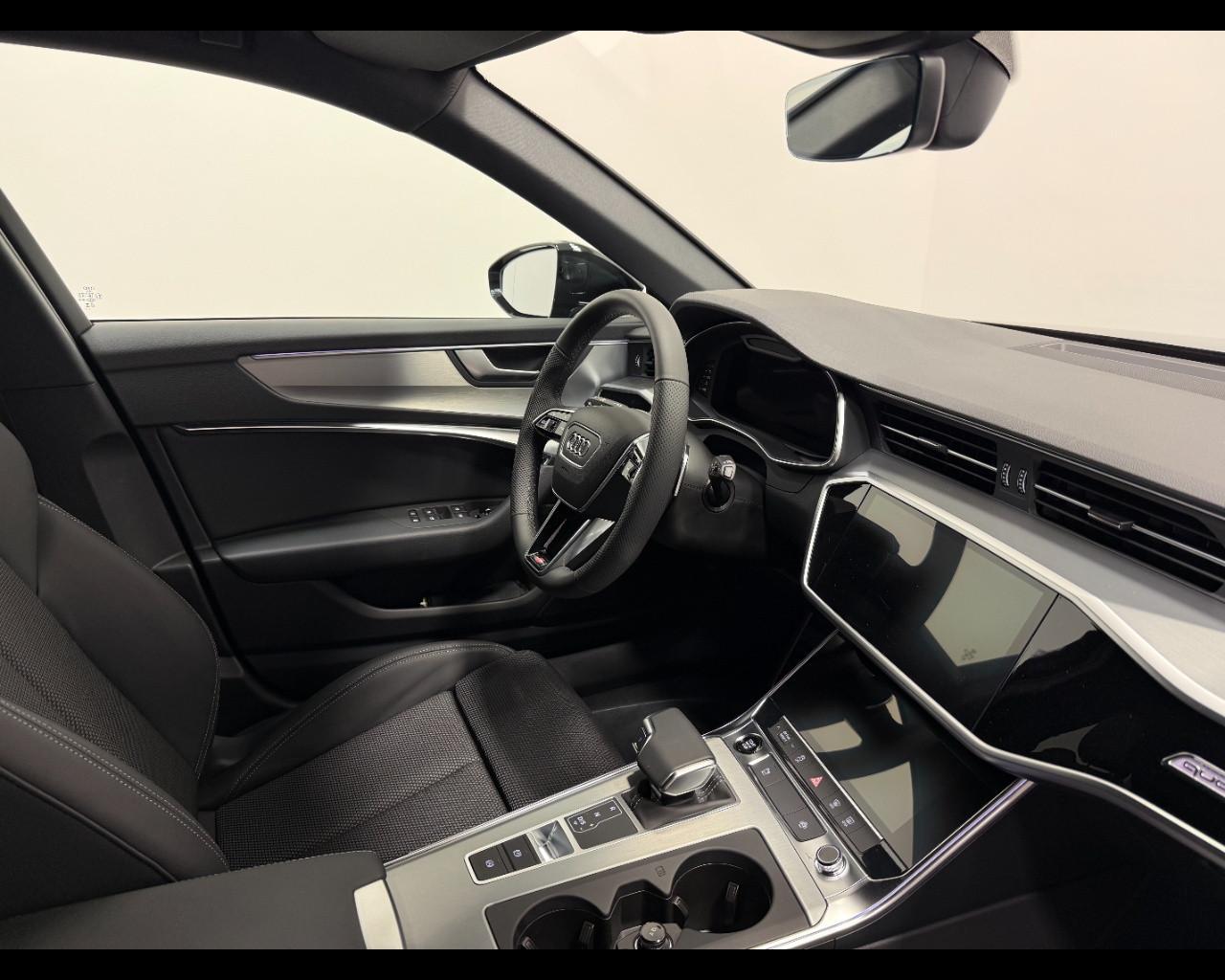 AUDI A6 AVANT 40 TDI MHEV S-TRONCI S LINE EDITION