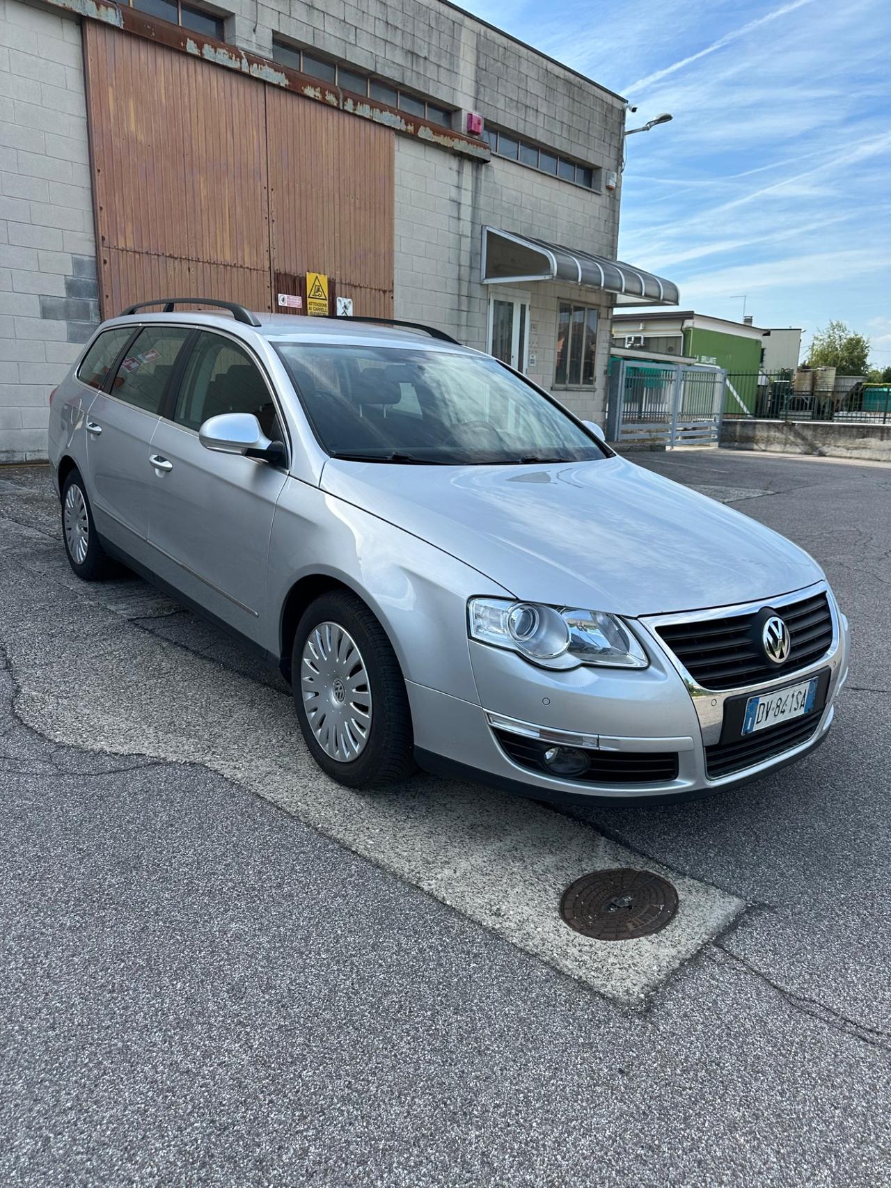Volkswagen Passat 2.0 TDI DPF 4mot. Var. Highline Unico Prop.