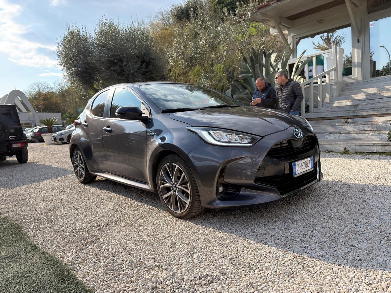 Toyota Yaris 1.5 Hybrid 5 porte Lounge