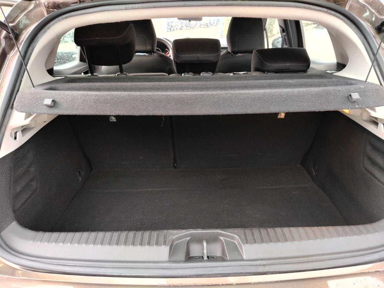 Renault Clio Full Hybrid E-Tech 140 CV 5 porte Intens
