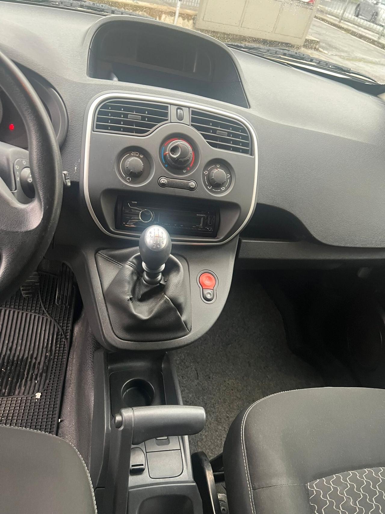 Renault Kangoo 1.5 dCi 110CV F.AP. S&S 4p. Express Maxi Combi Energy