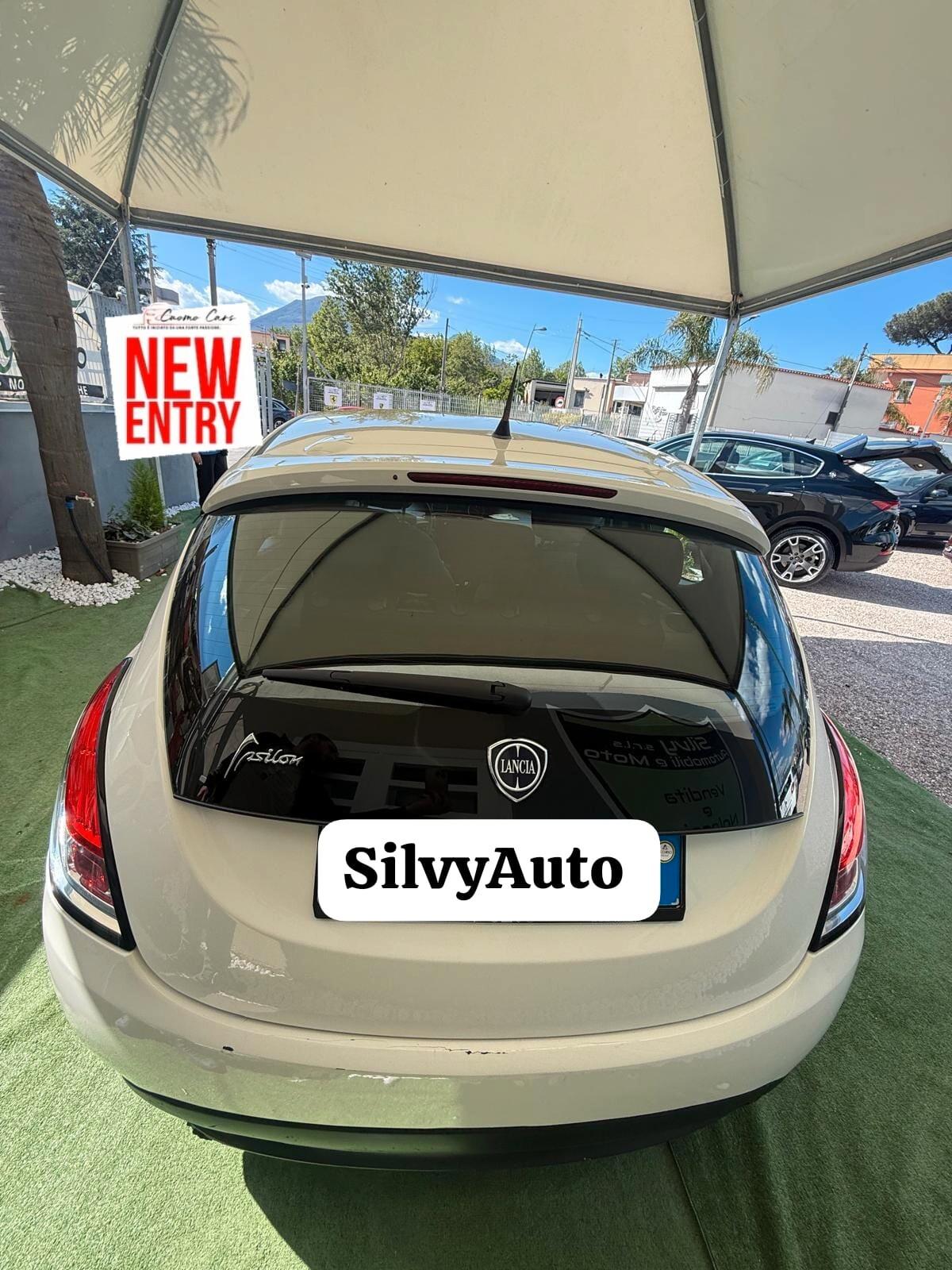 Lancia Ypsilon 1.2 69 CV 5 porte S&S Platinum