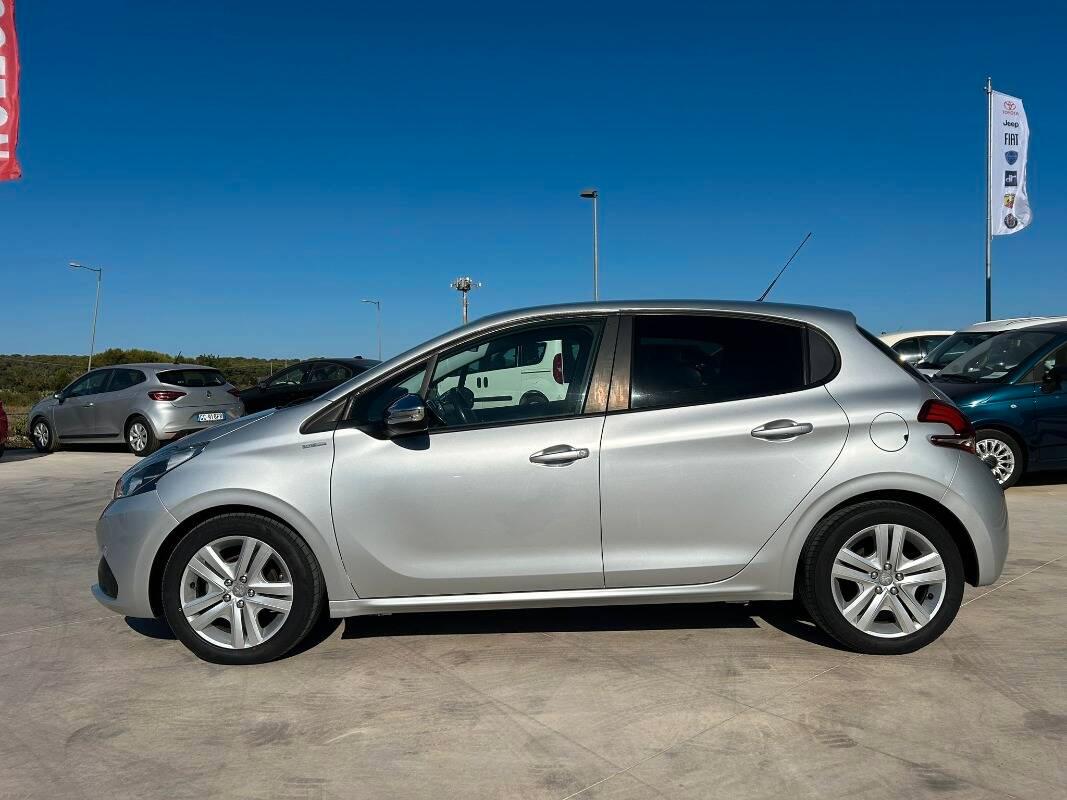 Peugeot 208 1.6 bluehdi Allure 100cv 5p