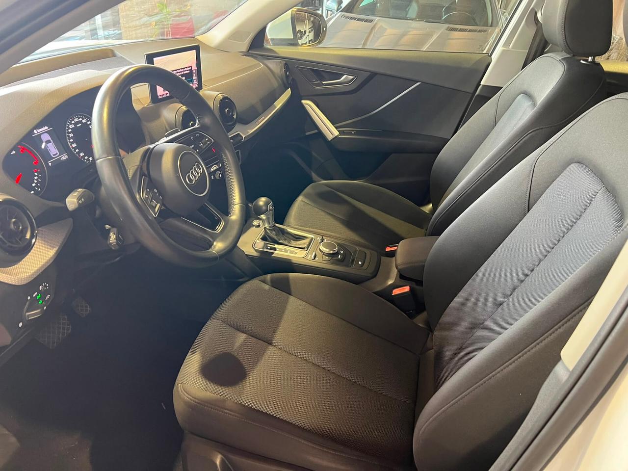 Audi Q2 30 TDI Business 2019