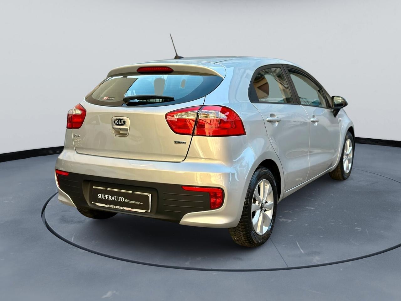 Kia Rio 1.1 CRDi 5 P OK neopatentati
