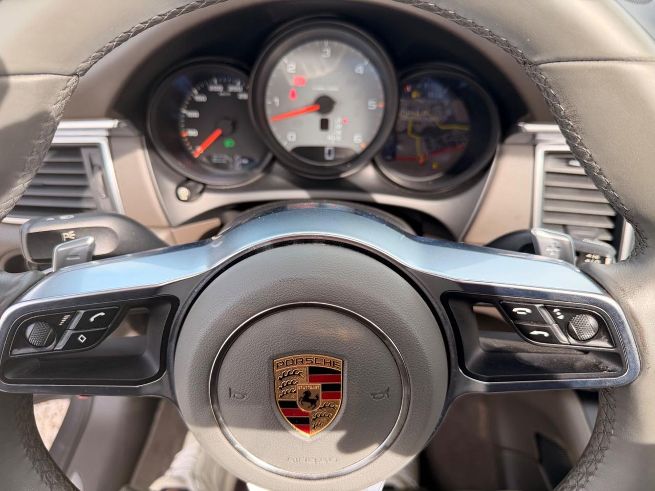 Porsche Macan 3.0 Diesel S tetto apribile navigazione