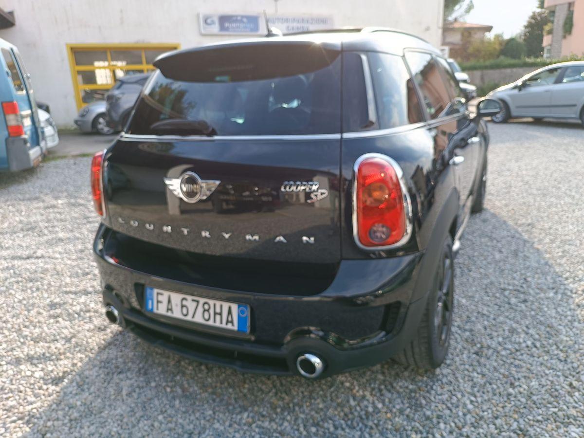 - COUNTRYMAN AUTOMATICA COOPER SD ALL4 FULL OPTIONAL