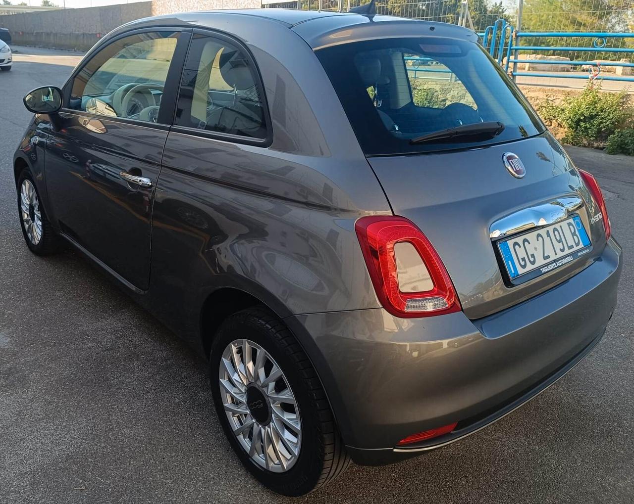 Fiat 500 1.0 Hybrid Lounge 1.000 cc 6 marce 2021