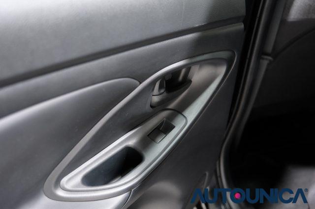 TOYOTA Yaris Cross 1.5 HYBRID PORTE E-CVT TREND NEOPATENTATI