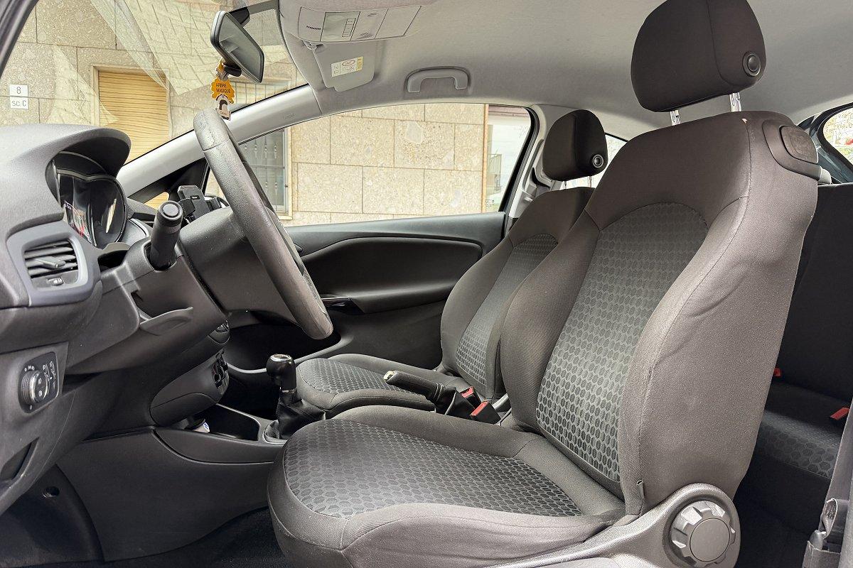 OPEL Corsa 1.4 90CV GPL Tech Coupé n-Joy