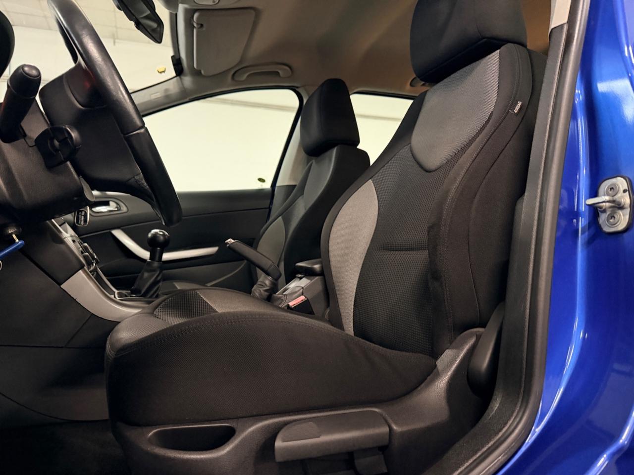 Peugeot 308 1.4 VTi 98CV 5p. Premium