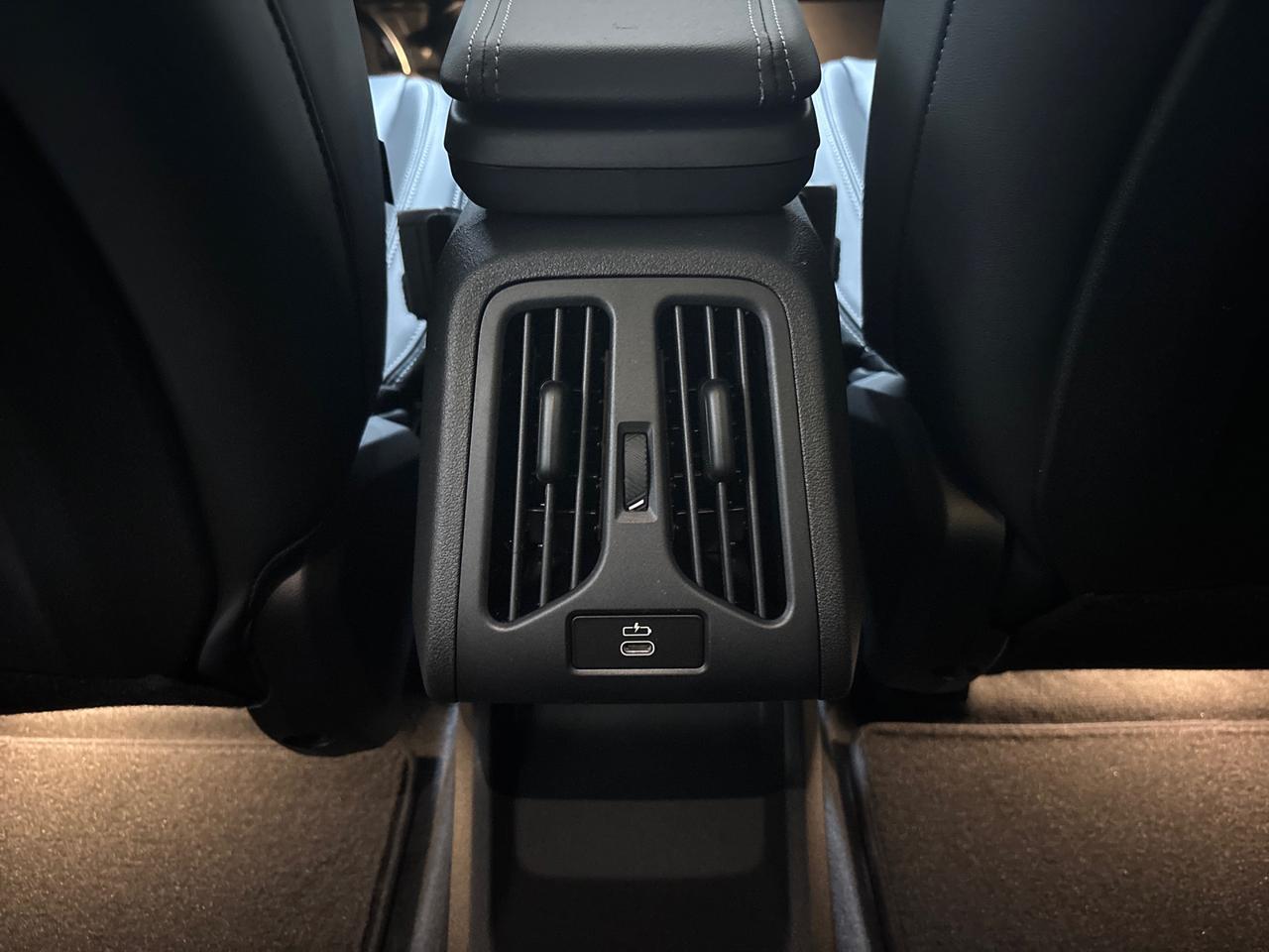 BMW X1 iX1 eDrive20 Pure Edition