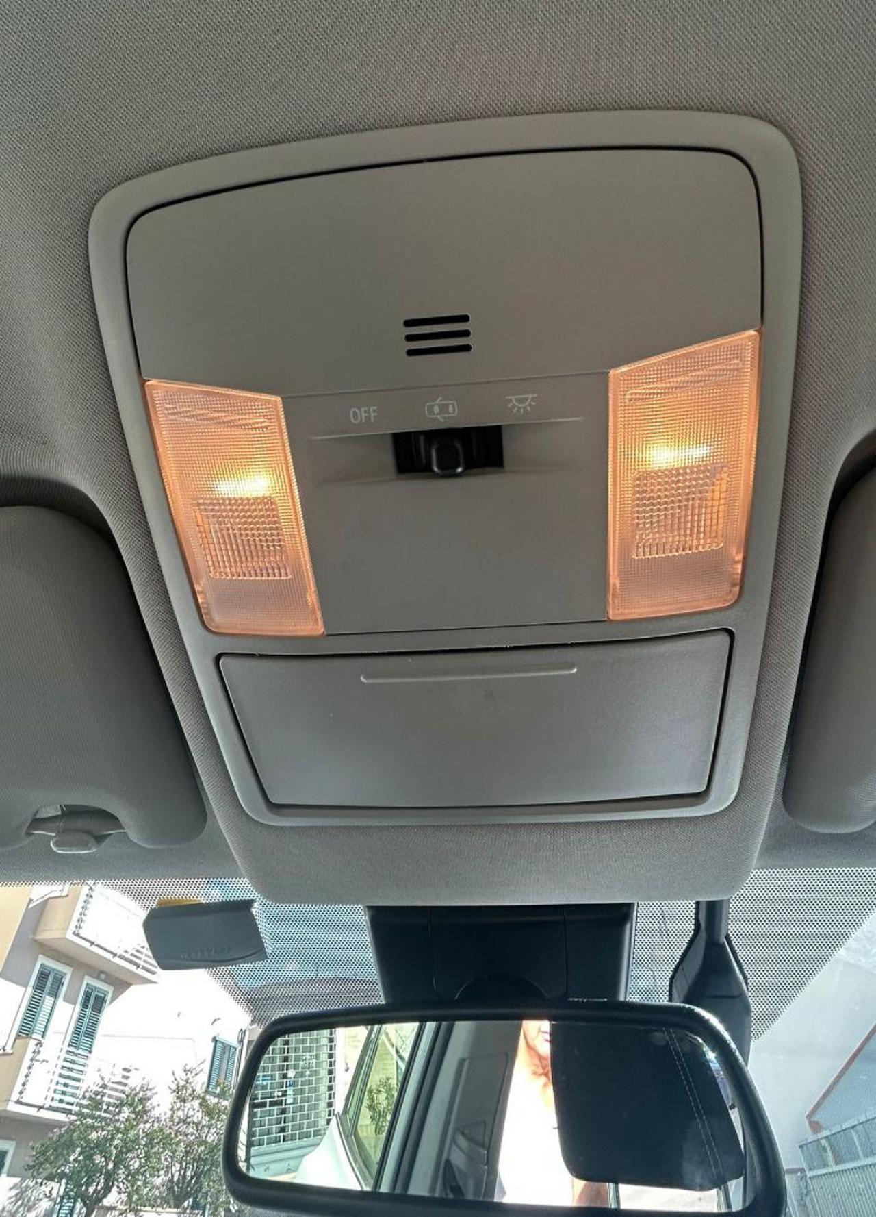 Toyota RAV 4 RAV4 2.0 D-4D 2WD Business