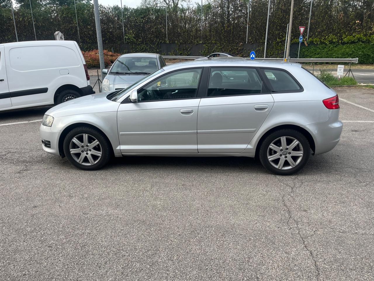 Audi A3 SPB 1.6 TDI 90 CV /Euro5A con F.AP/neopatenti/5Porte e 5Posti