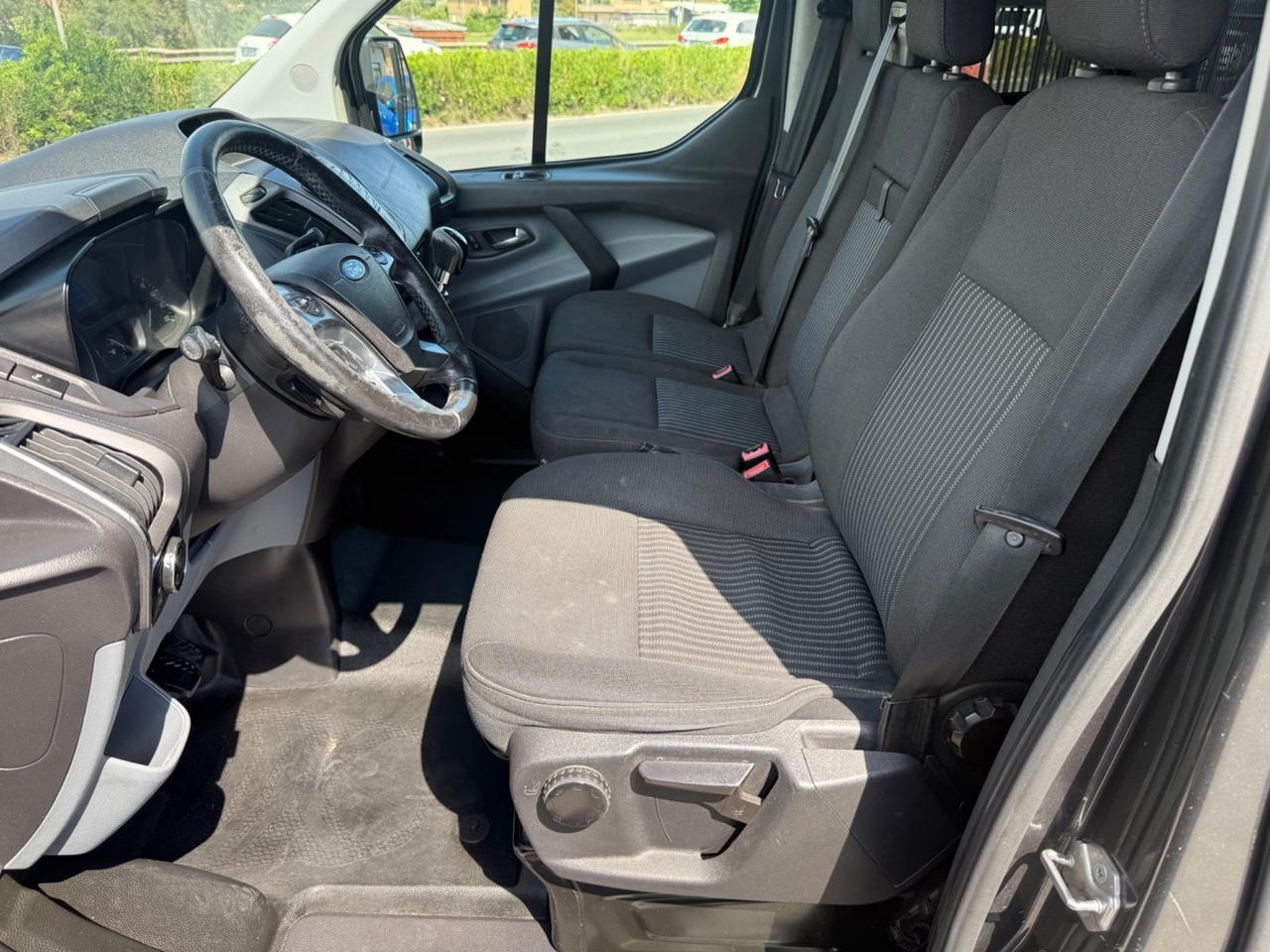 Ford Transit Custom 2.0 TDCi 130cv 9 POSTI SHUTTLE