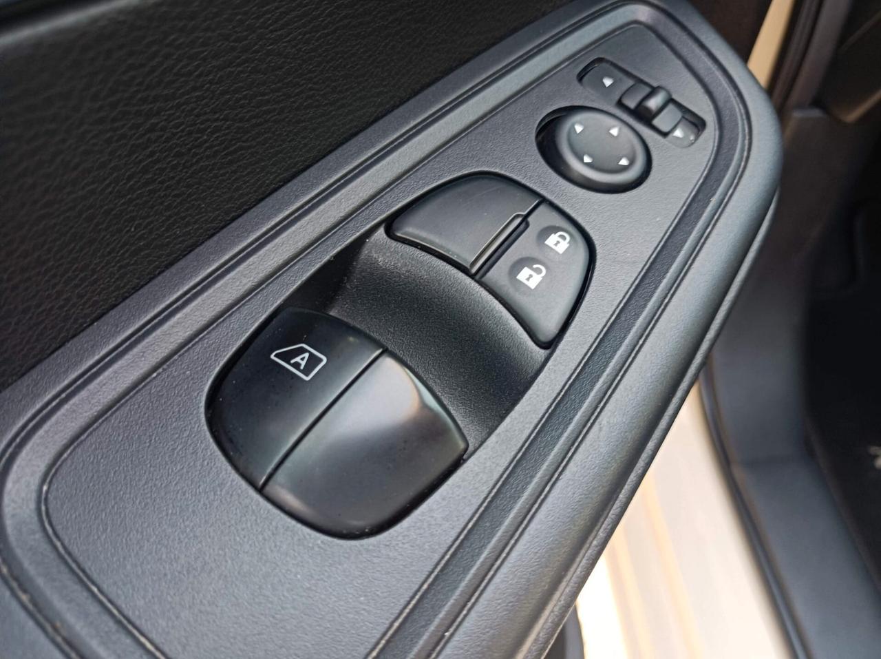 Nissan Micra 1.0 IG 12V 5 porte Acenta