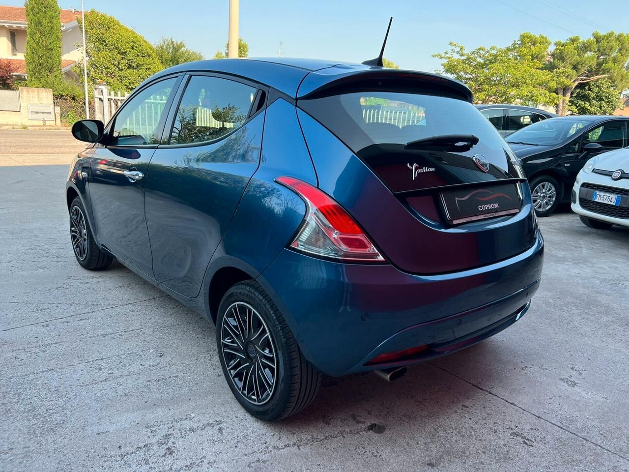 Lancia Ypsilon 1.0 benzina 70 Cv GOLD *PROMOZIONE*