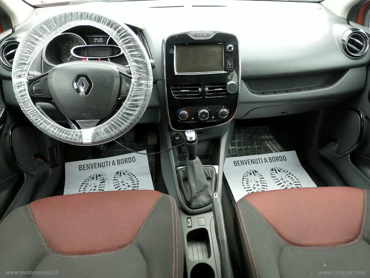 RENAULT Clio 1.2 75 CV 5p. Wave