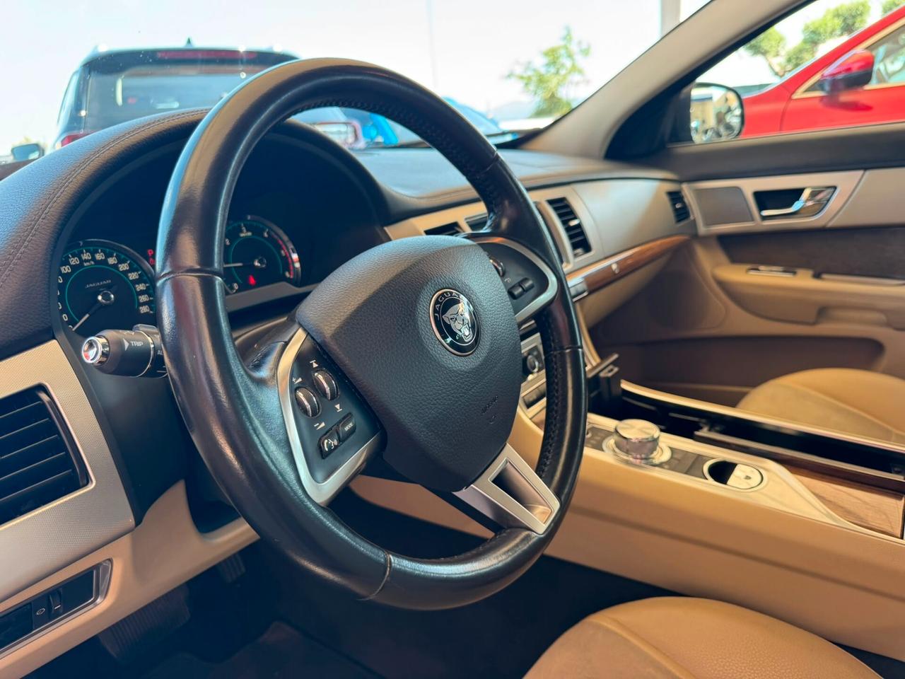 Jaguar XF 2.2 D Limited Edition