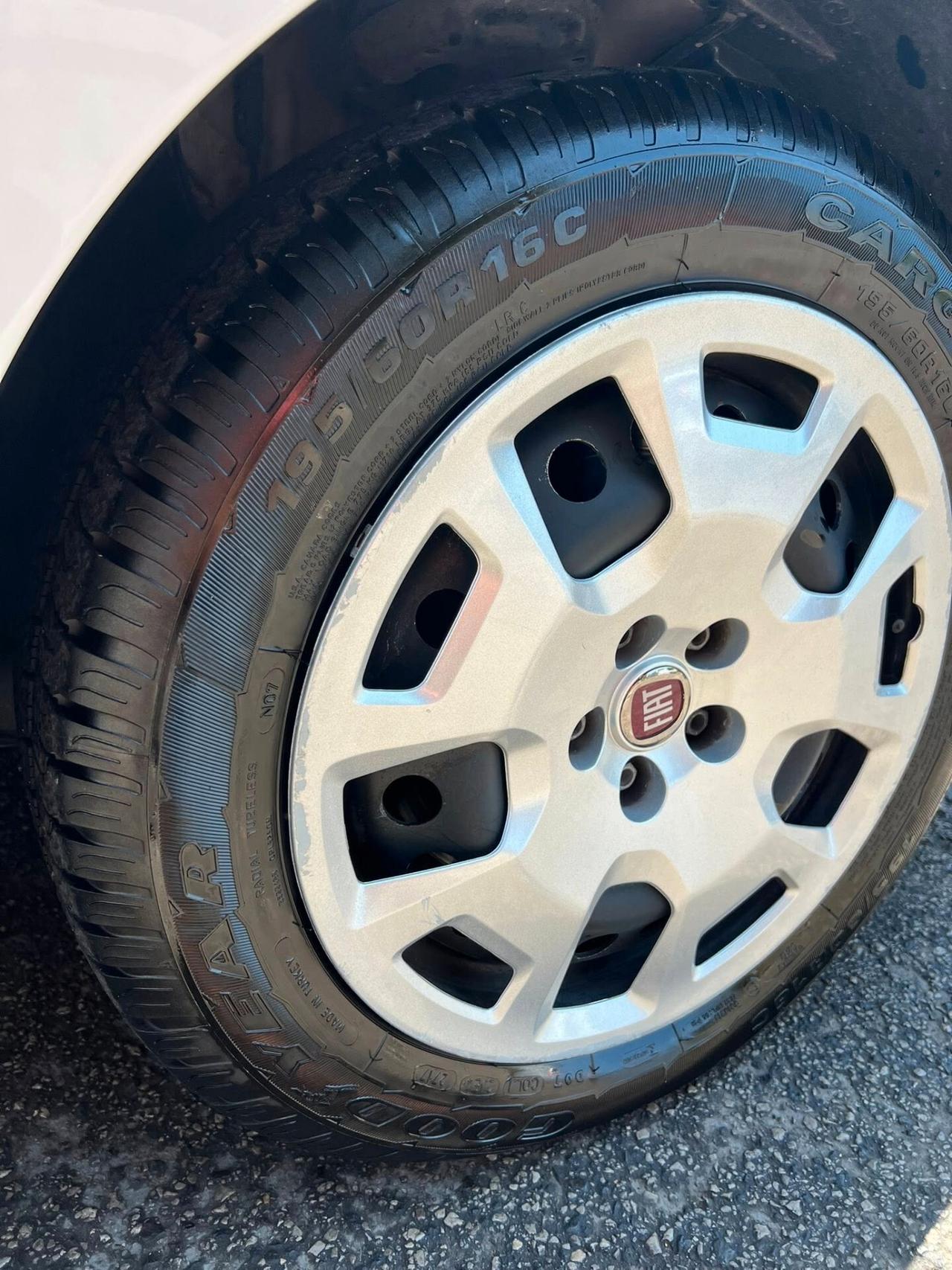 Fiat Doblo Doblò 1.6 MJT 120CV PC-TN Cargo Lamierato SX 3 Posti