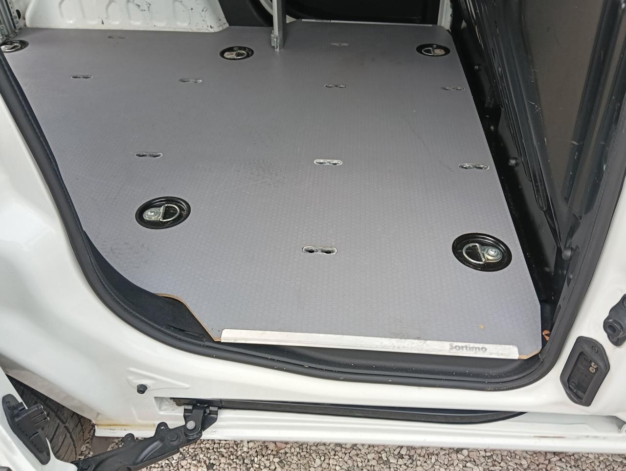 Fiat Doblo 1.3 MJT S&s Cargo. SX