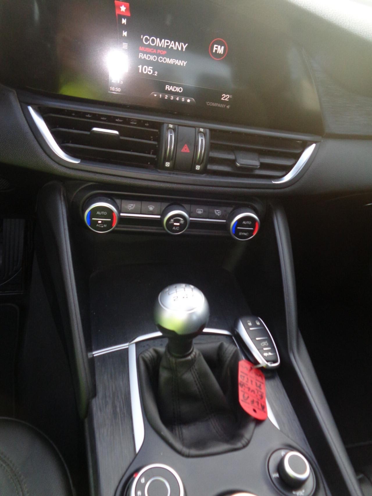 Giulia 2.2 Turbodiesel 150 CV Super distrbz km0