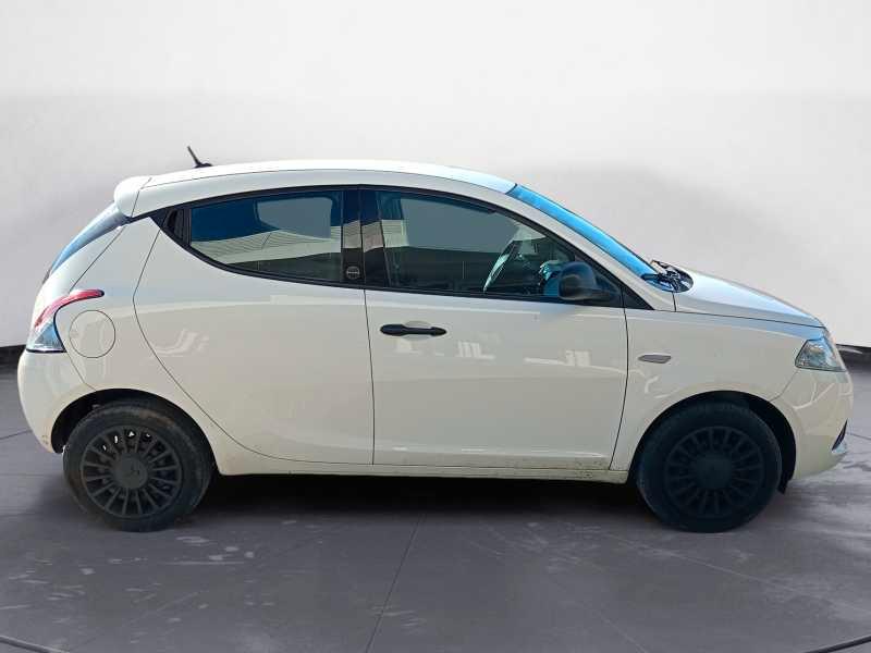LANCIA Ypsilon 1.0 firefly hybrid Silver s&s 70c