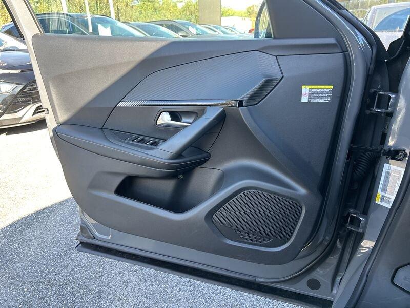 Peugeot 2008 II 2023 1.2 puretech Allure s&s 100cv