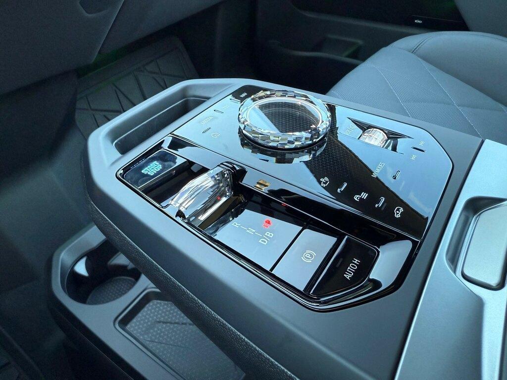 BMW iX MSport Pro xDrive45
