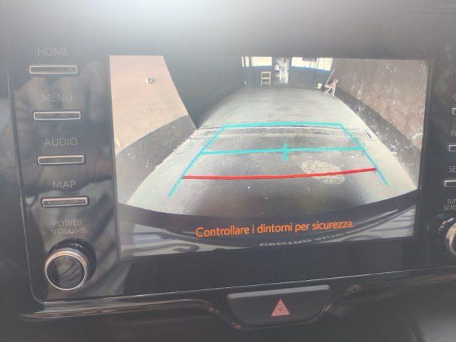 TOYOTA Yaris 1.5 Hybrid 5 porte Business KM 44.000 TAGLIANDATA