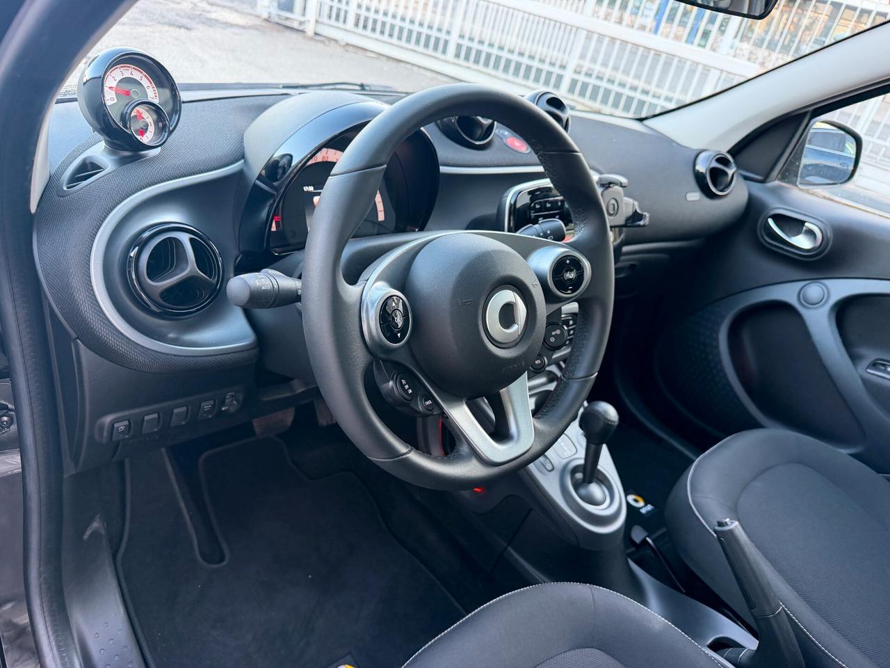 Smart ForFour 90 0.9 Turbo twinamic Passion 18.500KM