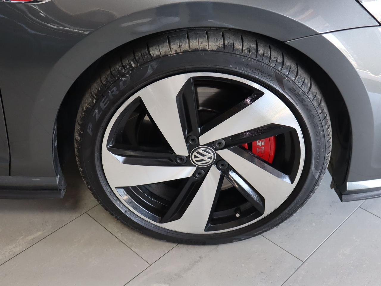 Volkswagen Golf GTI 2.0 TSI GTI #50260