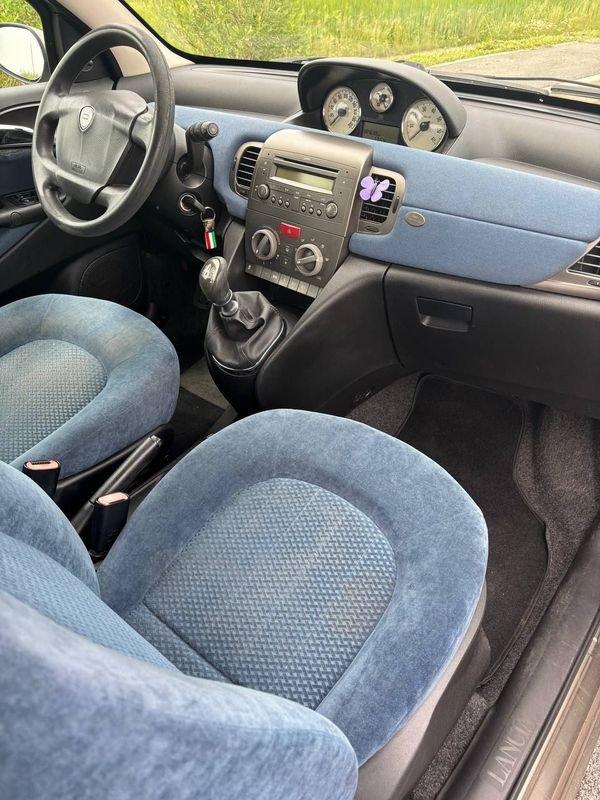 Lancia Ypsilon CINGHIA + FRIZIONE FATTI -NEOP. 1.2 Oro
