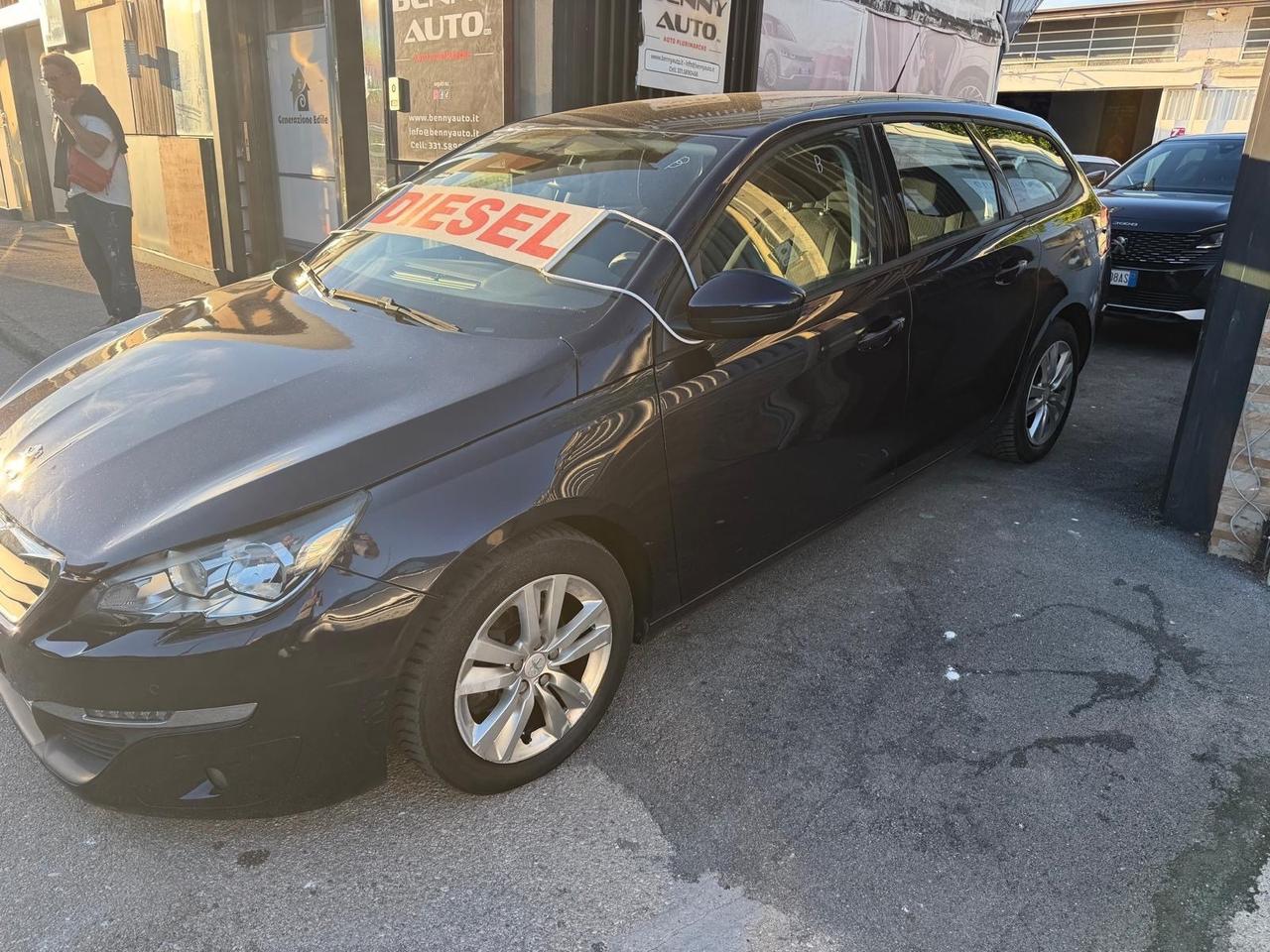 Peugeot 308 BlueHDi 120 S&S SW Allure
