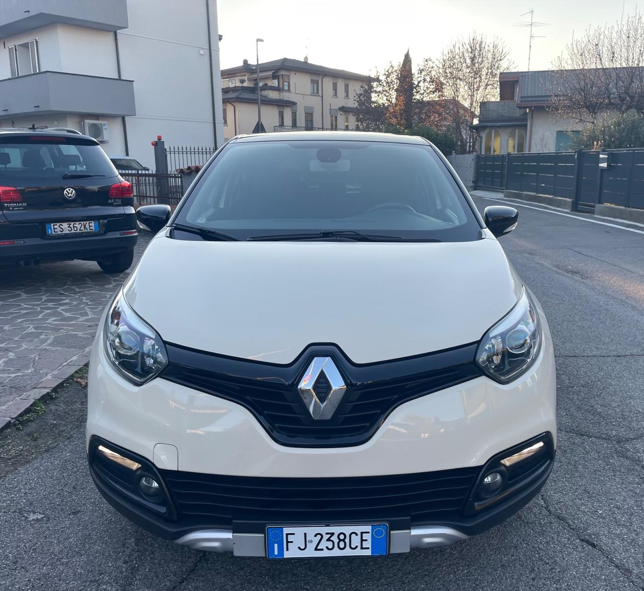 Renault Captur dCi 8V 90 CV EDC Start&Stop Energy Intens