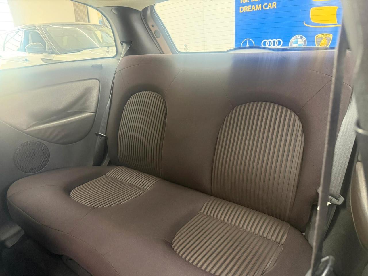 Lancia Ypsilon 3p. 69Cv -Benzina -Ok Neopatentati