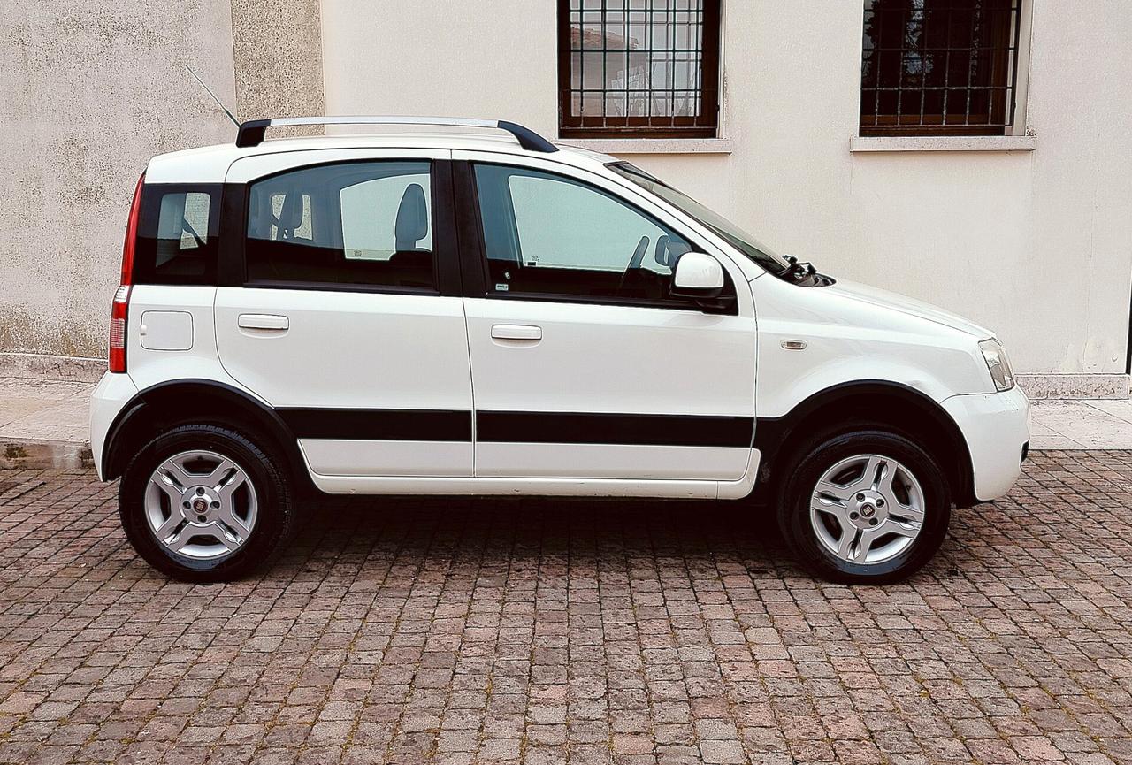 Fiat Panda 1.3 MJT 16V 4x4 Climbing 12 MESI GARANZIA