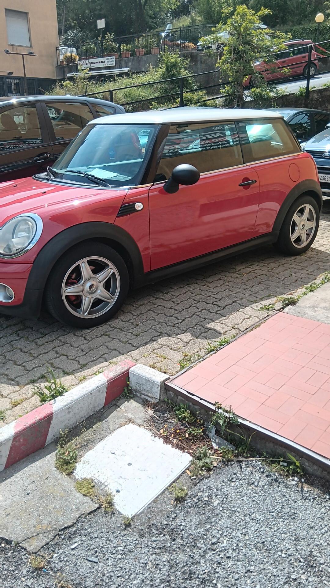Mini 1.4 16V One Chili