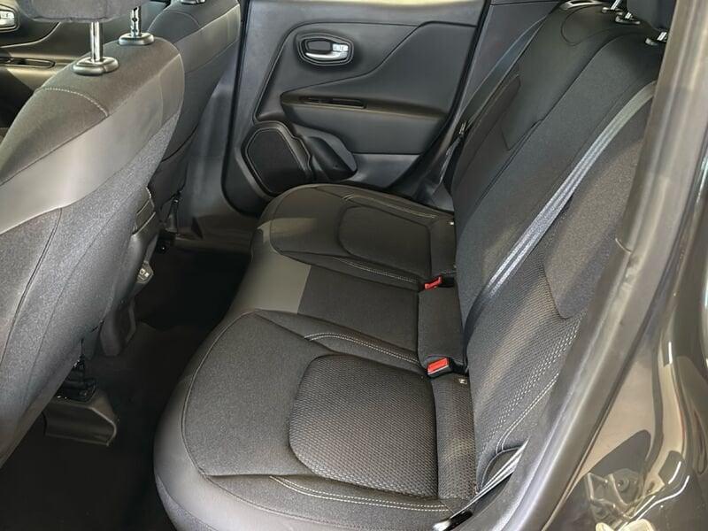 Jeep Renegade e-Hybrid 1.5 T4 MHEV 130cv Summit DDCT