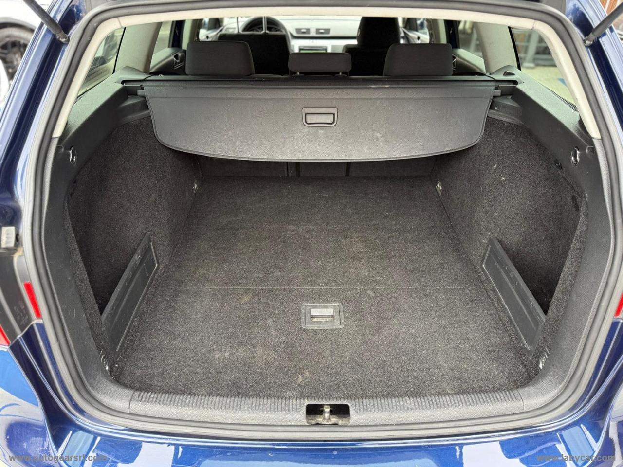 VOLKSWAGEN Passat 2.0 TDI DPF Var. Highline