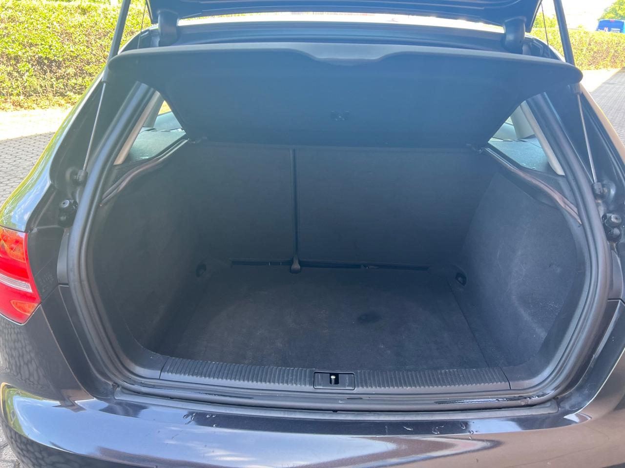 Audi A3 1.6 Attraction