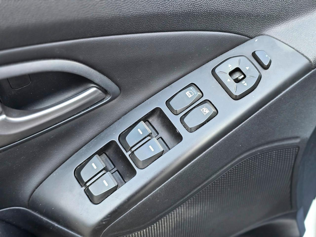 HYUNDAI IX35 RESTYLING AUTOMATICA 4X4 NUOVA