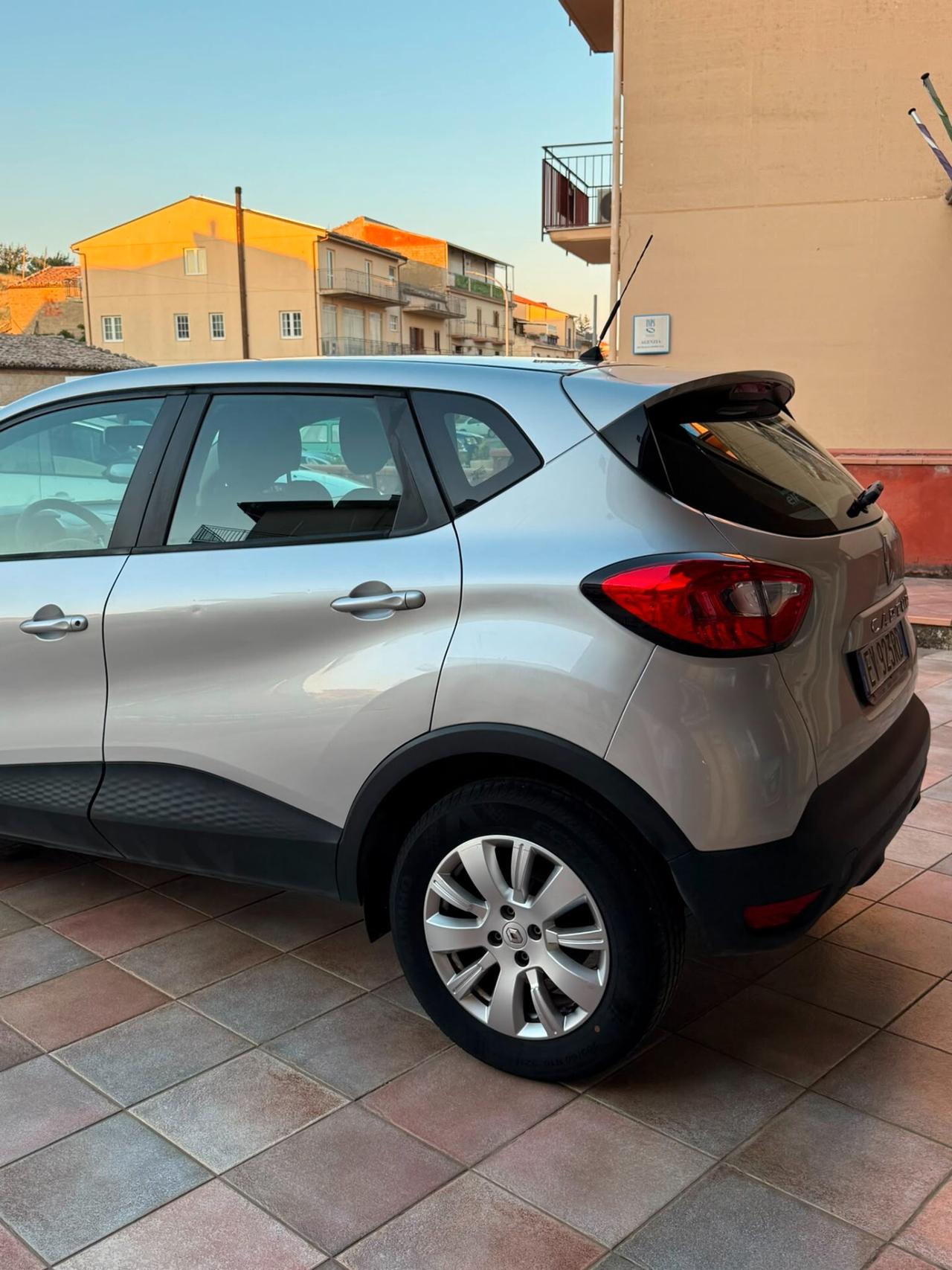 Renault Captur 0.9 TCe 90 CV