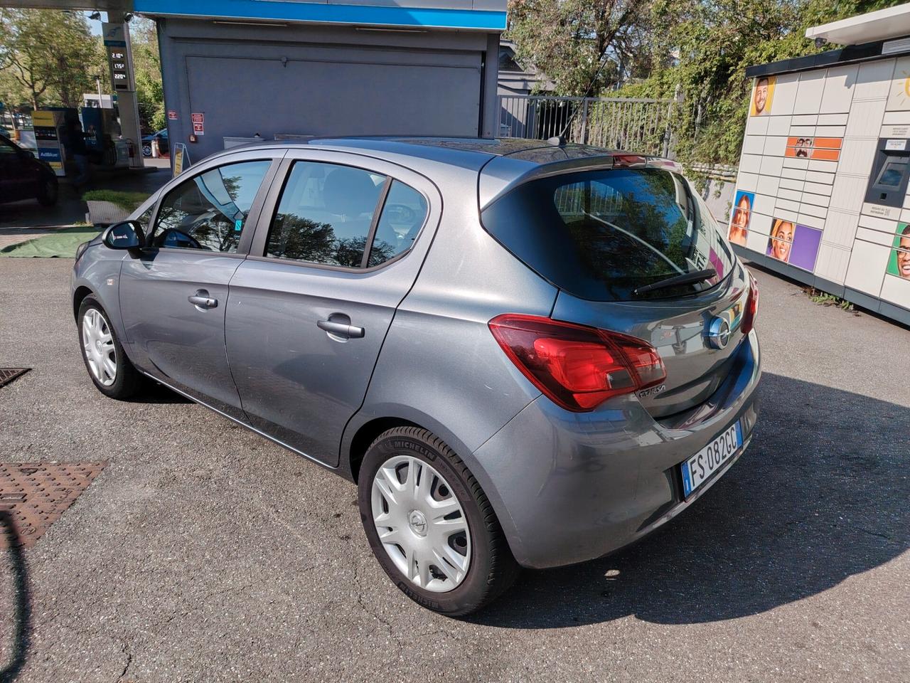 Opel Corsa 1.4 90CV GPL Tech 5 porte Advance